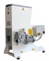 Młynek do gałęzi i makulatury Grinder M-0 1.jpg