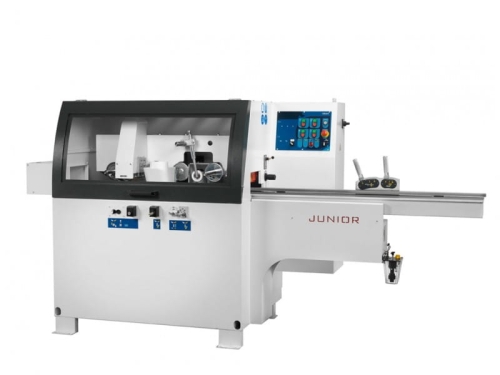 Futura JUNIOR 4 1.jpg