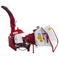 Rozdrabniacz, rębak do gałęzi, drewna do maks. średnicy 120mm na WOM z układem hydraulicznym, pompą i zbiornikiem oleju OPTIMAT BIZON 4