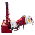 Rozdrabniacz, rębak do gałęzi, drewna do maks. średnicy 120mm na WOM z układem hydraulicznym, pompą i zbiornikiem oleju OPTIMAT BIZON 4